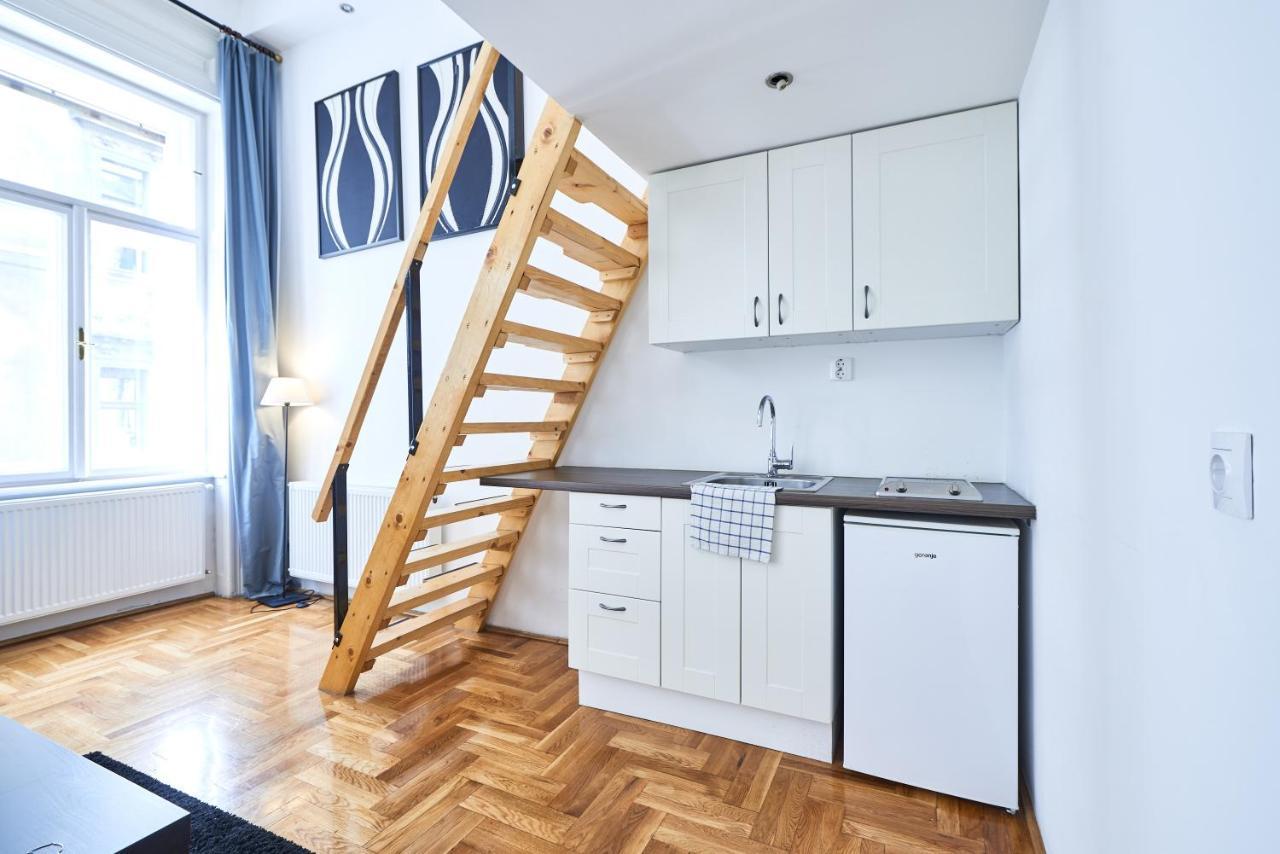 בודפשט Large Apartment For Groups City Center Dist. VII מראה חיצוני תמונה