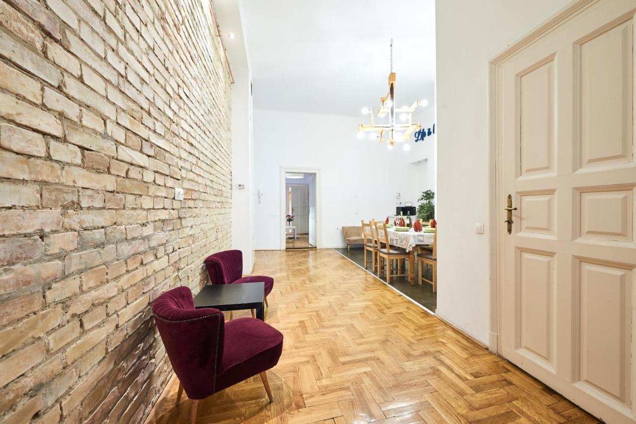 בודפשט Large Apartment For Groups City Center Dist. VII מראה חיצוני תמונה
