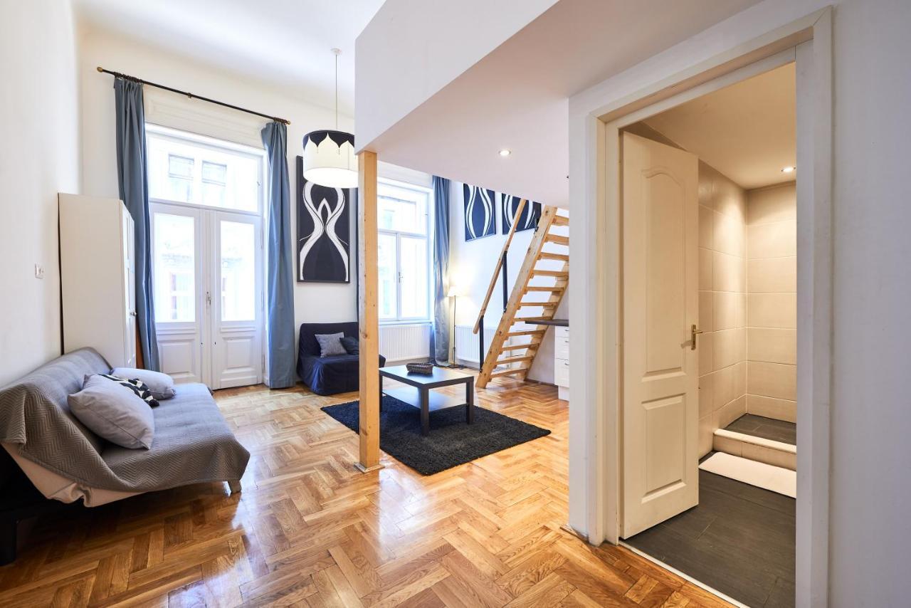 בודפשט Large Apartment For Groups City Center Dist. VII מראה חיצוני תמונה