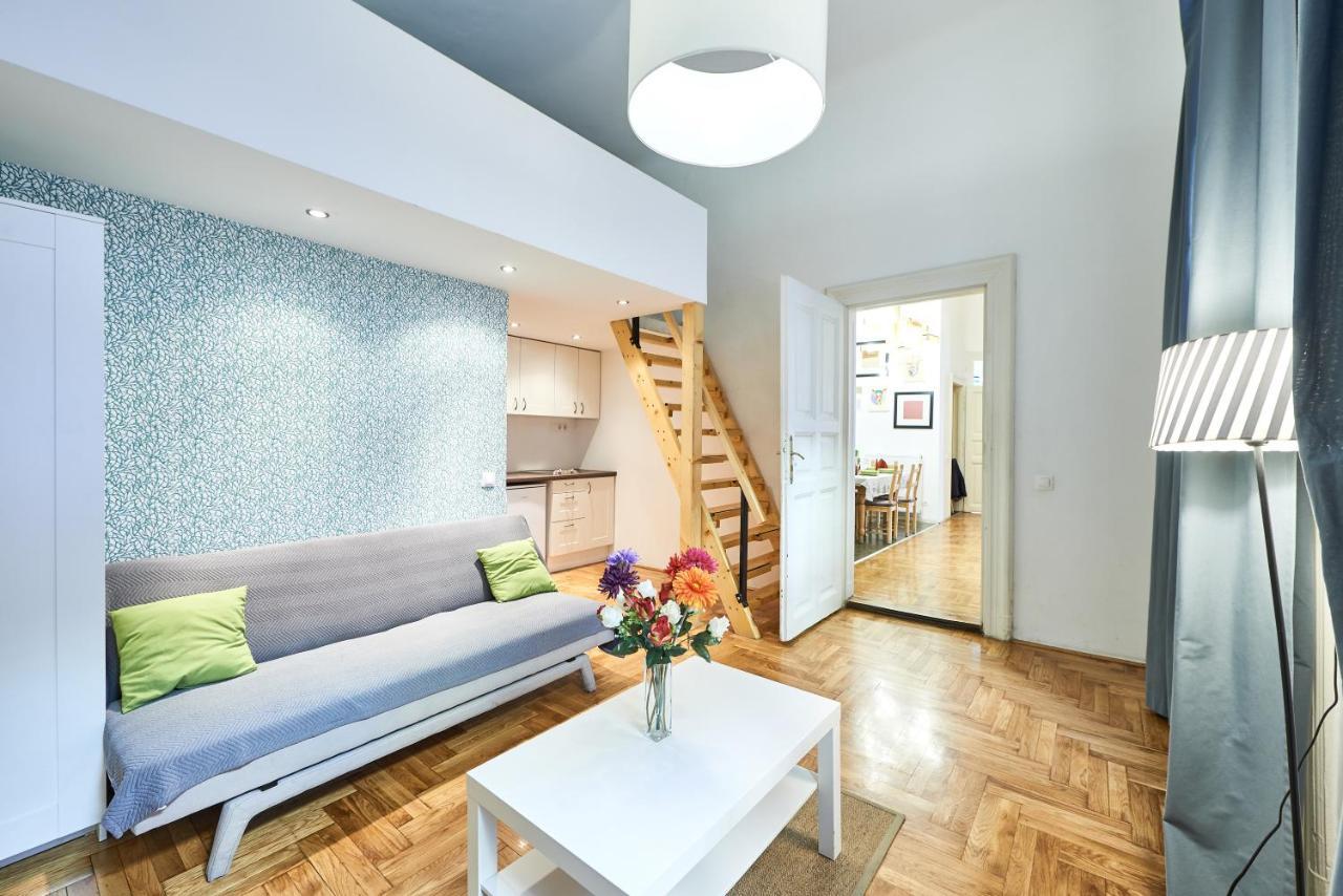 בודפשט Large Apartment For Groups City Center Dist. VII מראה חיצוני תמונה