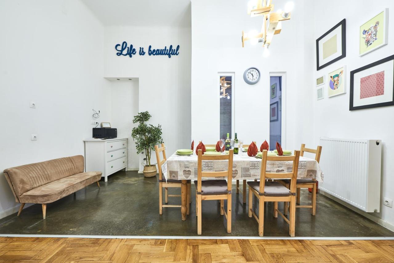 בודפשט Large Apartment For Groups City Center Dist. VII מראה חיצוני תמונה