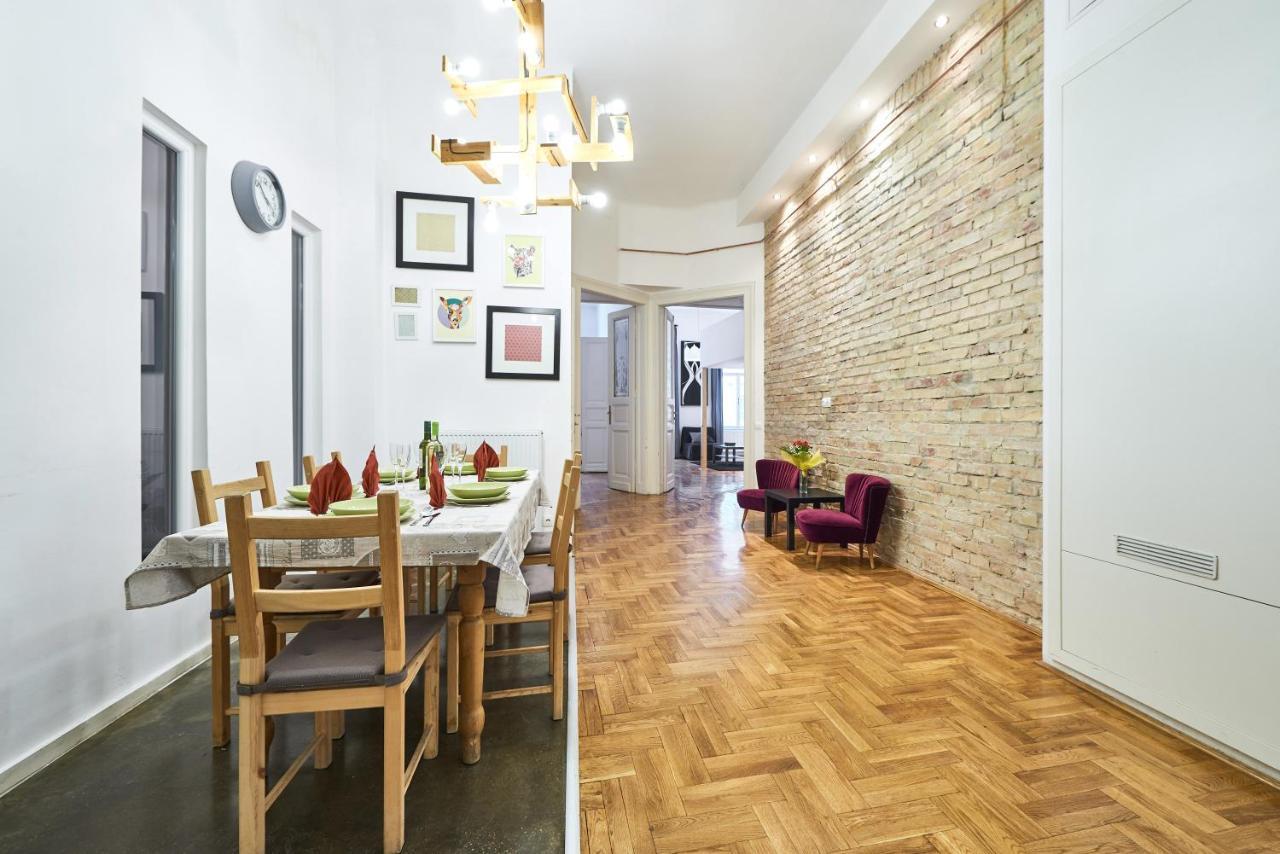 בודפשט Large Apartment For Groups City Center Dist. VII מראה חיצוני תמונה