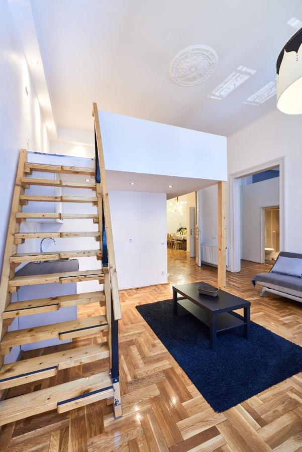בודפשט Large Apartment For Groups City Center Dist. VII מראה חיצוני תמונה