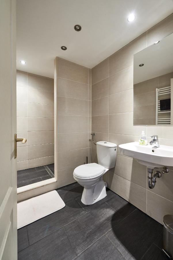 בודפשט Large Apartment For Groups City Center Dist. VII מראה חיצוני תמונה